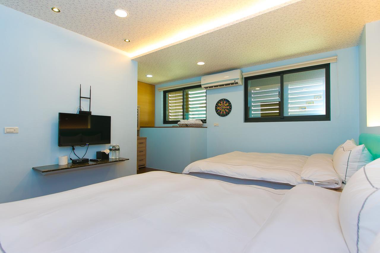 Happy Home B&B Wujie Exterior photo